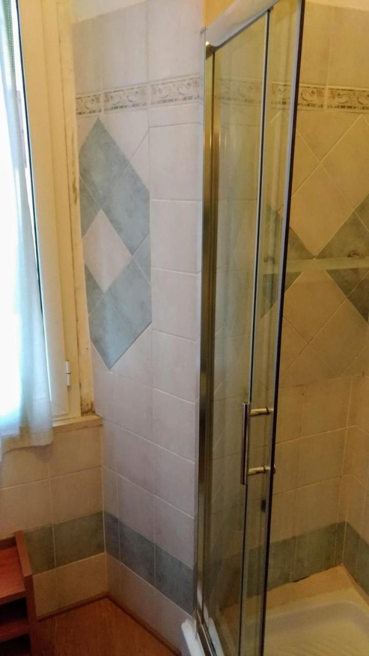 Nicolas Inn Rome Luaran gambar