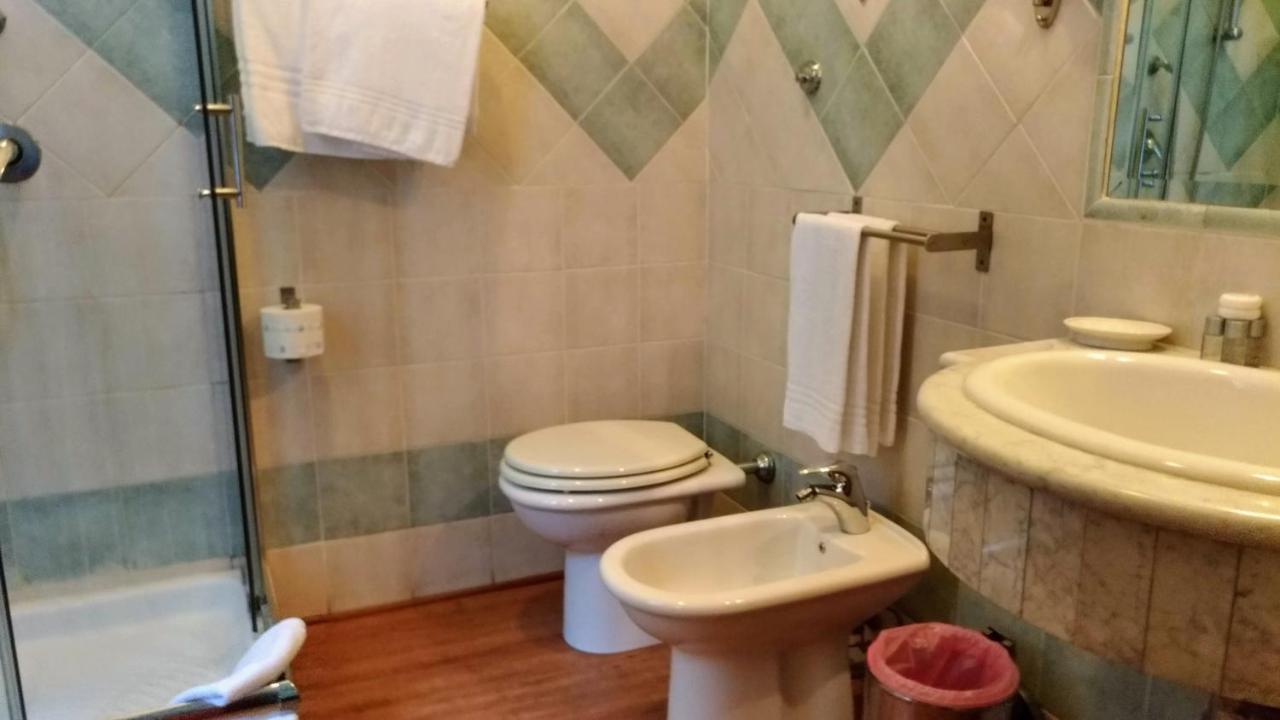 Nicolas Inn Rome Luaran gambar