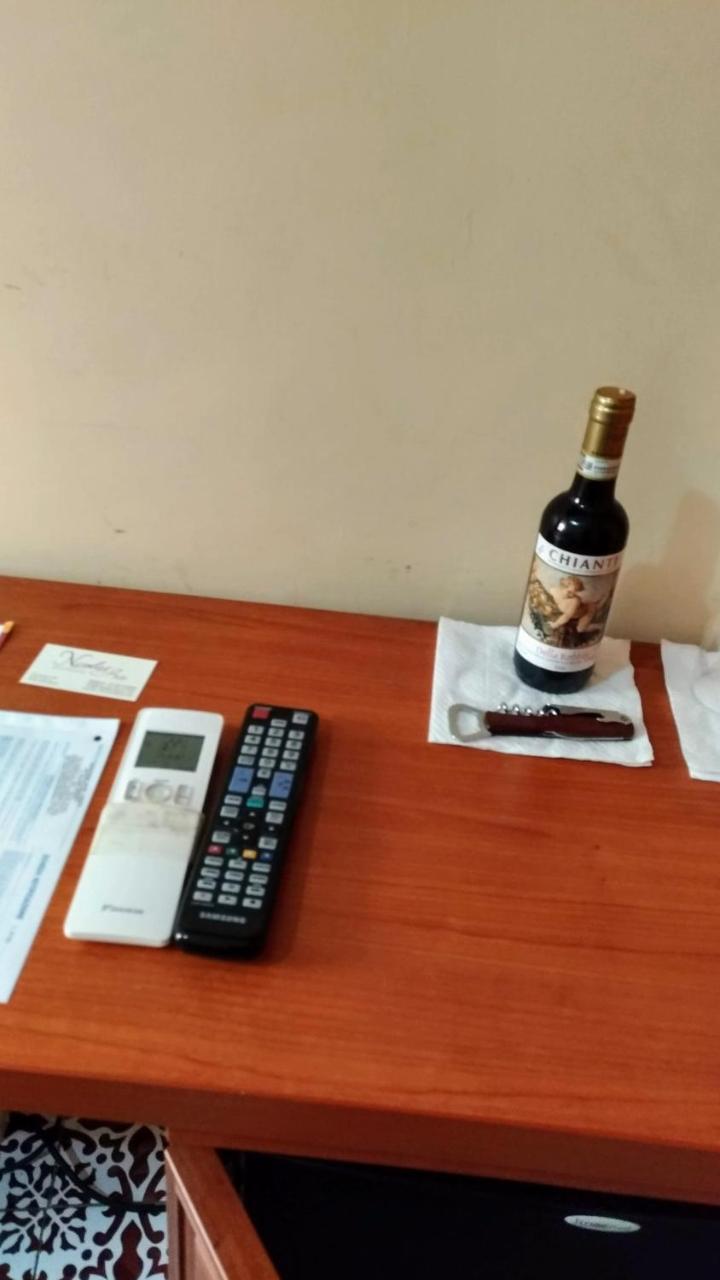 Nicolas Inn Rome Luaran gambar