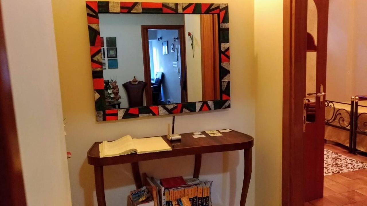 Nicolas Inn Rome Luaran gambar