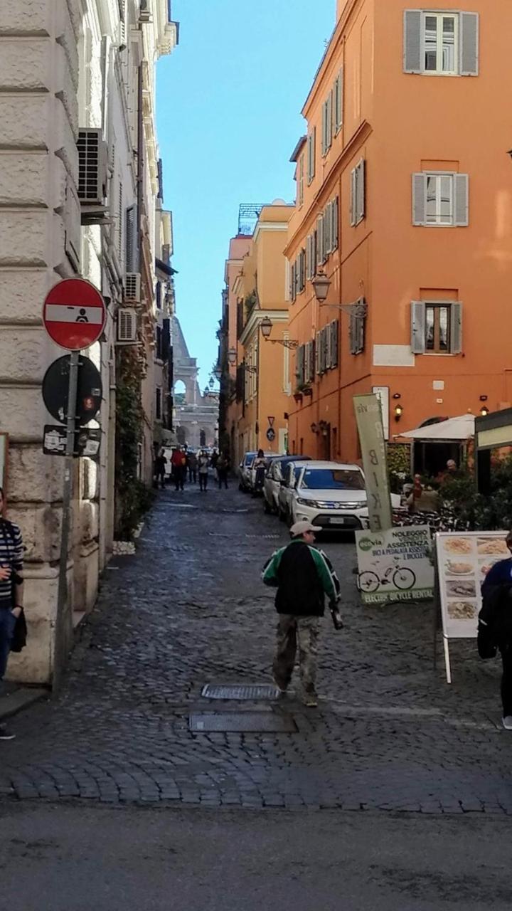 Nicolas Inn Rome Luaran gambar